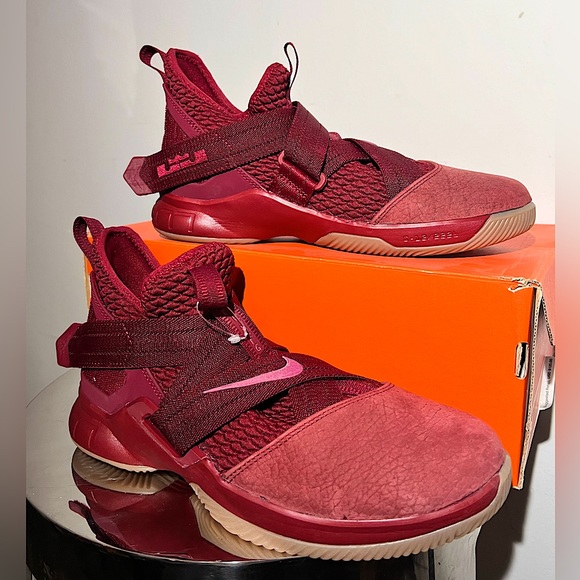 Nike Lebron Soldier XII SFG (Youth/Women)